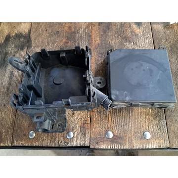 NISSAN PULSAR Biztosíték doboz