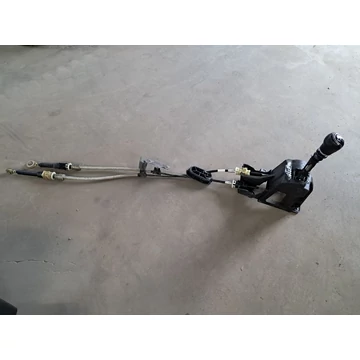 NISSAN PULSAR 1.2 DIG-T Váltókulissza 341013ZV0A