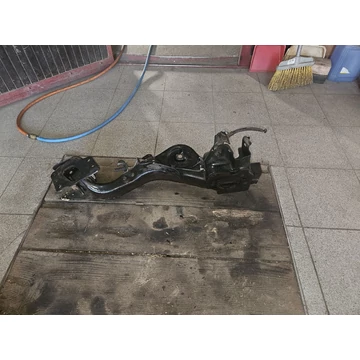 NISSAN QASHQAI (J10) bal hátsó lengőkar