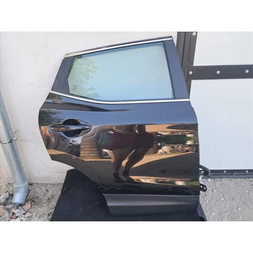 NISSAN QASHQAI II (J11) Jobb hátsó ajtó