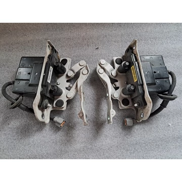 HYUNDAI SANTA FE III (DM) Motorháztető zsanér pár gyalogosvédelmmel 79160-2W000 9150-2W000