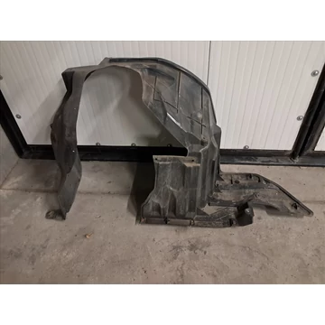 SUZUKI SX4 S-CROSS (JY) Bal első dobbetét 72322-61M0