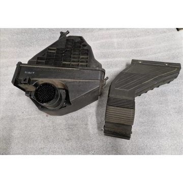 KIA SPORTAGE (QL) 1.7 CRDI Levegőszűrőház 28110-D3100