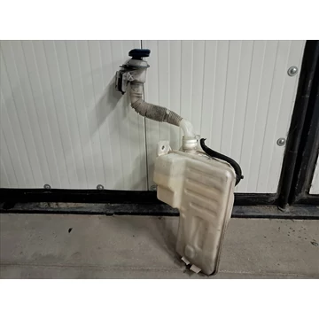 SKODA SUPERB III (3V) Ablakmosó tartály 5Q0955448AE