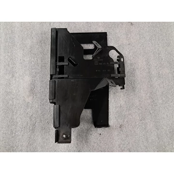 SKODA SUPERB III (3V) 1.6 CRTDI Motorvezérlő tartó 5Q0907411 5Q0906214H