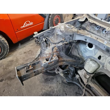 SKODA SUPERB III (3V) Jobb első negyed, nyúlvány