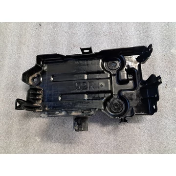 SUZUKI SWIFT V Akkumulátor tartó 72521-52R0