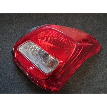 SUZUKI SWIFT V Jobb hátsó lámpa 220-59362