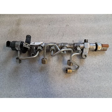 VOLKSWAGEN TIGUAN (5N) 2.0 TDI CFF Rail cső 03L130089J 03L906054 057130764AB