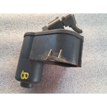 VOLKSWAGEN TIGUAN (5N) Bal hátsó kézifék motor