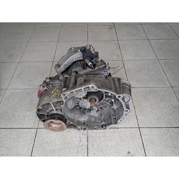 VOLKSWAGEN CC 2.0 CRTDI Váltó LNZ