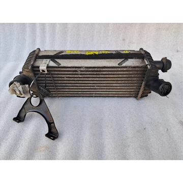 KIA SPORTAGE (SL) 1.7 CRDI Intercooler 28270-2A850