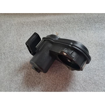 NISSAN X-TRAIL (T32) Bal hátsó kézifék motor 440104CA0A