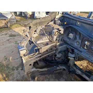 NISSAN X-TRAIL (T32) Jobb első negyed, nyúlvány