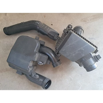 KIA CEED III (CD) 1.6 CRDI Levegőszűrőház 28110-M6900