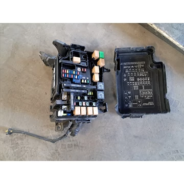 KIA CEED III (CD)  Biztosíték doboz 91250-J7851