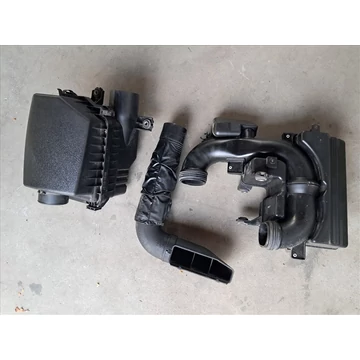 HYUNDAI I30 (GD) 1.4 levegőszűrőház