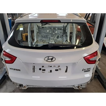 HYUNDAI IX35 Csomagtérajtó