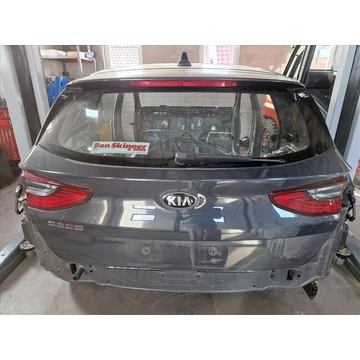 KIA CEED III (CD) Csomagtérajtó