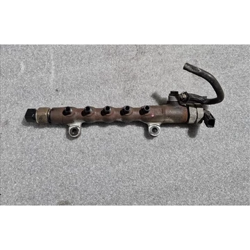 TOYOTA AVENSIS T27 2.0 D4D 1AD Rail cső