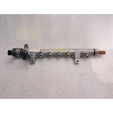 VOLKSWAGEN GOLF V 2.0 CRTDI CBD Rail cső 03L906051 057130764H 03L130089