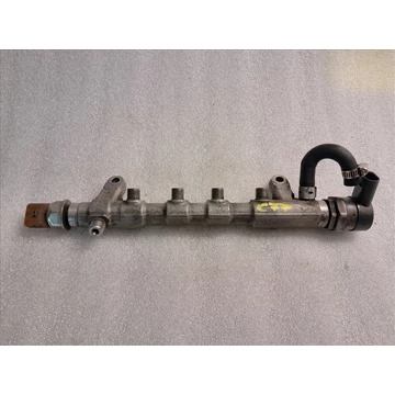 VOLKSWAGEN SHARAN (7N) 2.0 CRTDI CFF Rail cső 057130764AB 03L906051