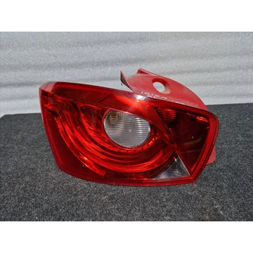 SEAT IBIZA IV Bal hátsó lámpa 6J4945095C