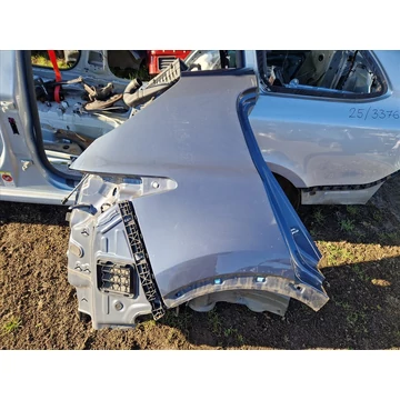  KIA SPORTAGE (QL) Jobb hátsó sárvédő negyed
