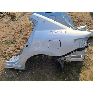 TOYOTA AVENSIS T27 SEDAN Bal hátsó sárvédő negyed