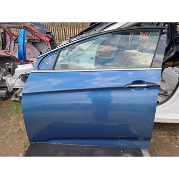 HYUNDAI I40 (VF) Bal első ajtó YU6