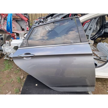 HYUNDAI I40 (VF) KOMBI Jobb hátsó ajtó T6S