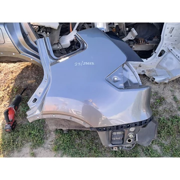 NISSAN X-TRAIL (T32) bal hátsó sárvédő negyed