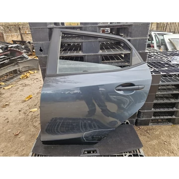 MAZDA 2 bal hátsó ajtó