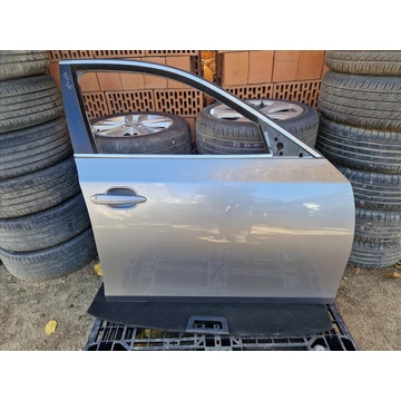 BMW E60 jobb első ajtó