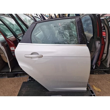 FORD FOCUS III HATCHBACK Jobb hátsó ajtó
