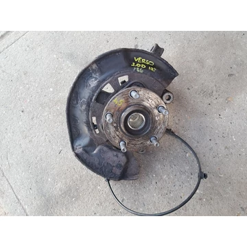 TOYOTA VERSO 2.0 D4D Jobb első csonkállvány