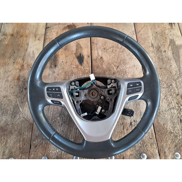 TOYOTA VERSO Multikormány