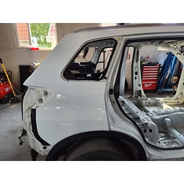 Suzuki Vitara (LY) Jobb hátsó sárvédő negyed