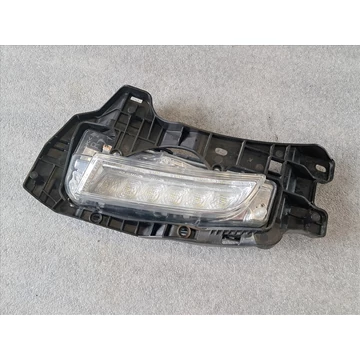 Suzuki Vitara (LY) Jobb nappali menetfény kerettel 35526-86R2 STANLEY W1378