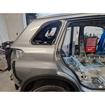 Suzuki Vitara (LY) Jobb hátsó sárvédő negyed