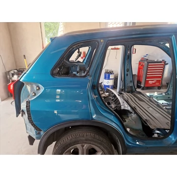Suzuki Vitara (LY) Jobb hátsó sárvédő negyed