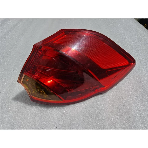 KIA CEED II (JD) jobb külső hátsó lámpa 92402-A20