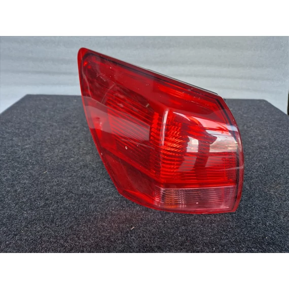 NISSAN QASHQAI J10 bal hátsó lámpa