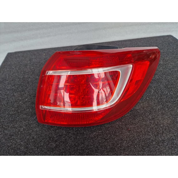 KIA SPORTAGE (SL) Jobb külső hátsó lámpa 92402-3W0