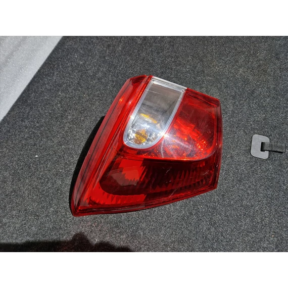 SUZUKI SX4 S-CROSS (JY) bal külső hátsó lámpa