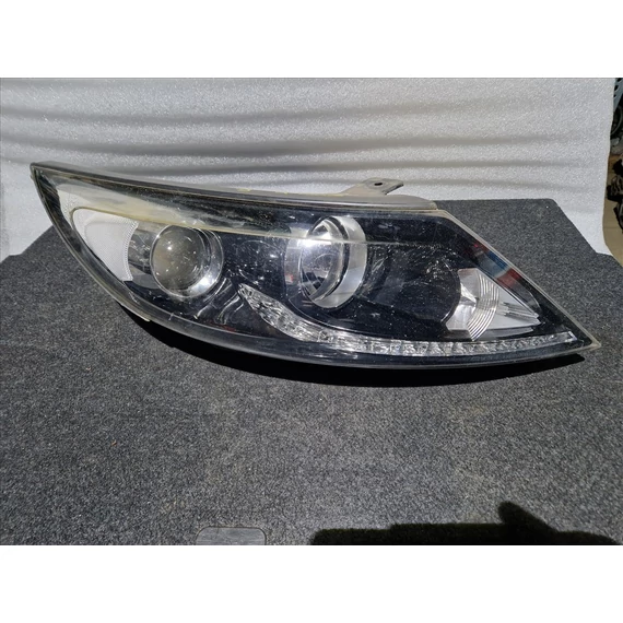 KIA SPORTAGE (SL) Jobb fényszóró