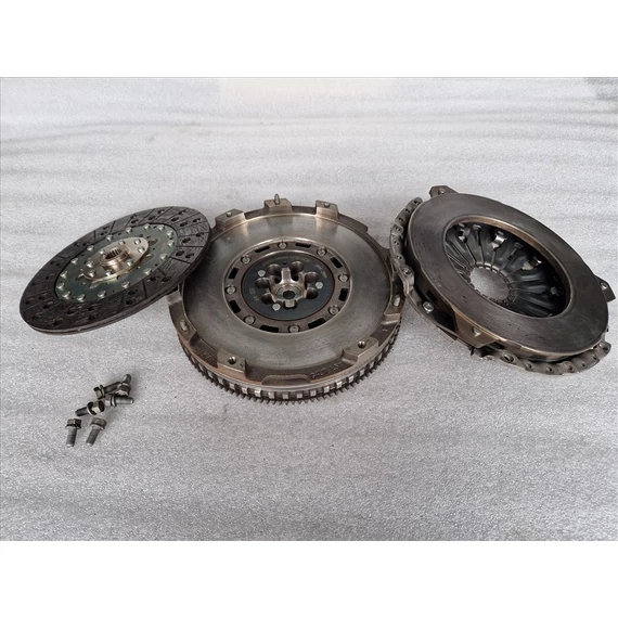 KIA CEED III (CD) 1.5 T-GDI kettős tömegű lendkerék szett 2320008000