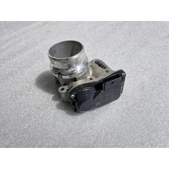 KIA CEED III (CD) 1.5 T-GDI G4LH Fojtószelep 3510008200