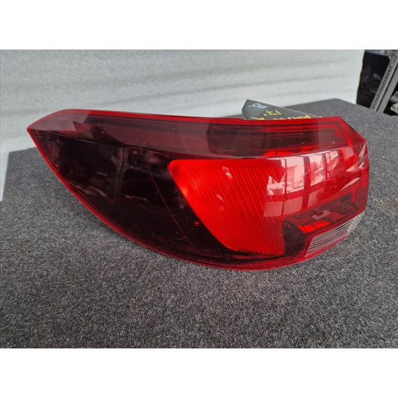 OPEL ASTRA K TOURER Bal külső hátsó lámpa 39077374