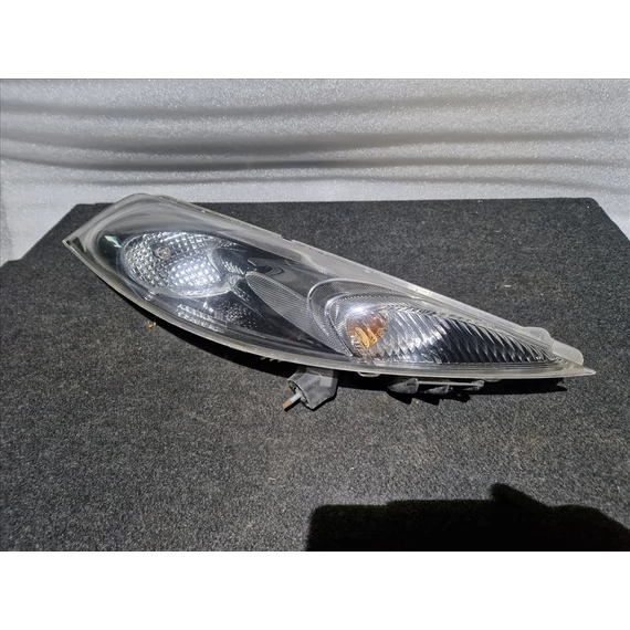 NISSAN JUKE (F15) jobb első helyzetjelző lámpa